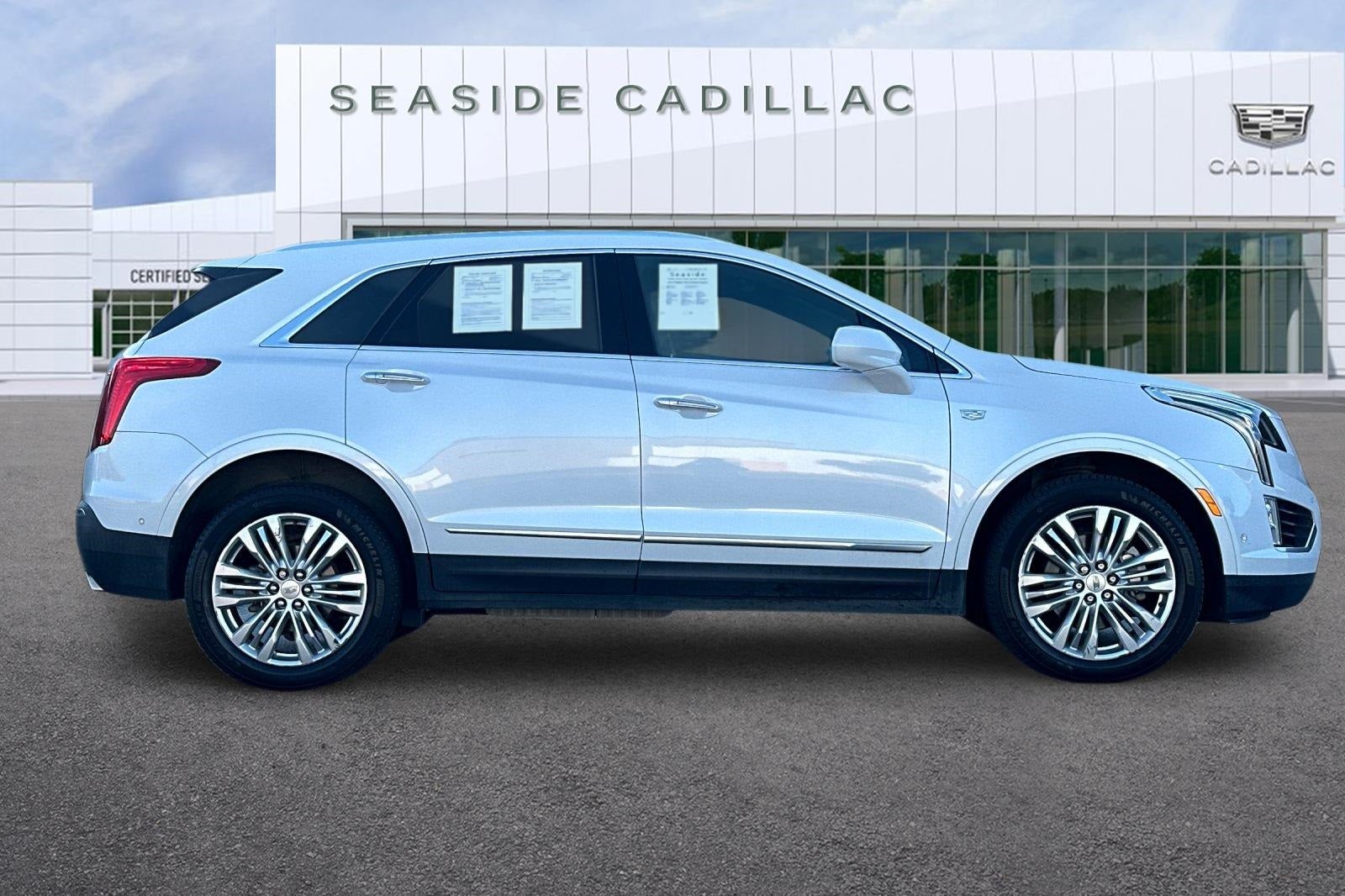 2017 Cadillac XT5 Premium Luxury