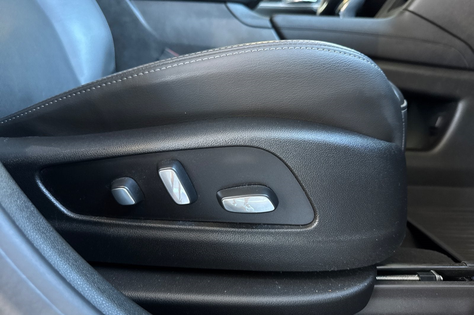 2020 Cadillac XT6 FWD Premium Luxury