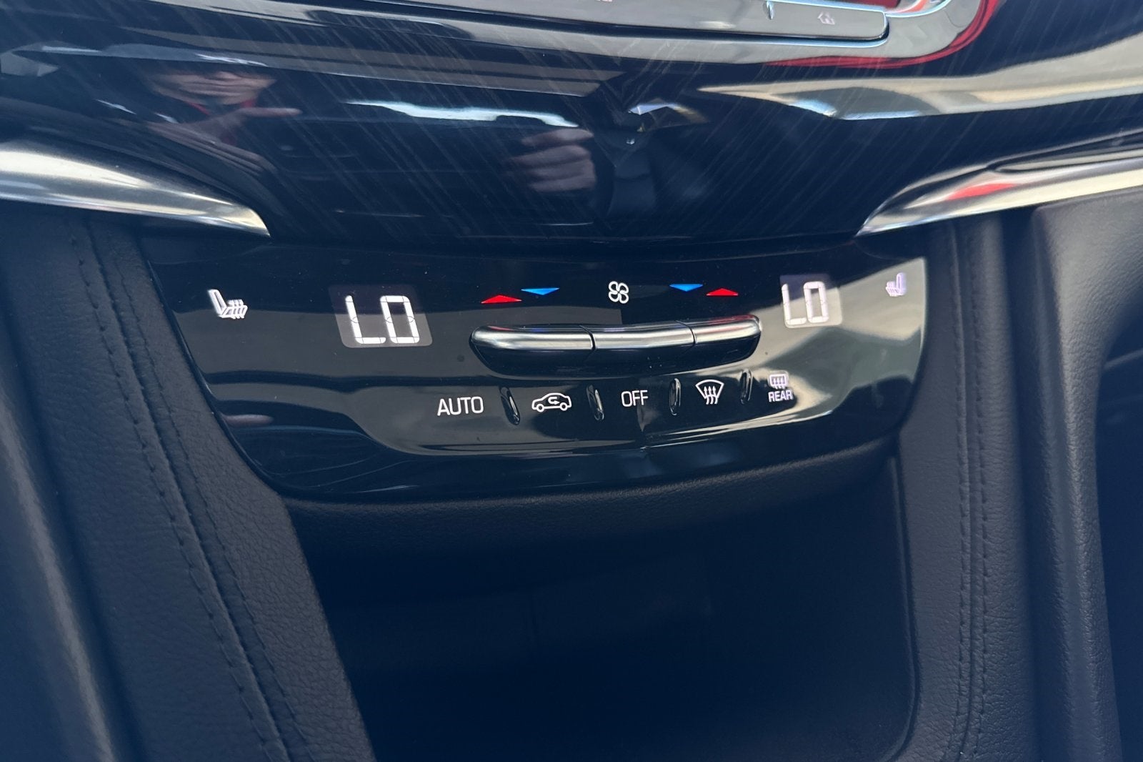 2020 Cadillac XT6 FWD Premium Luxury