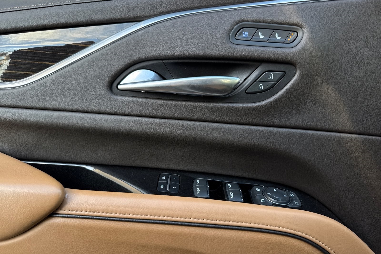 2021 Cadillac Escalade ESV 4WD Premium Luxury