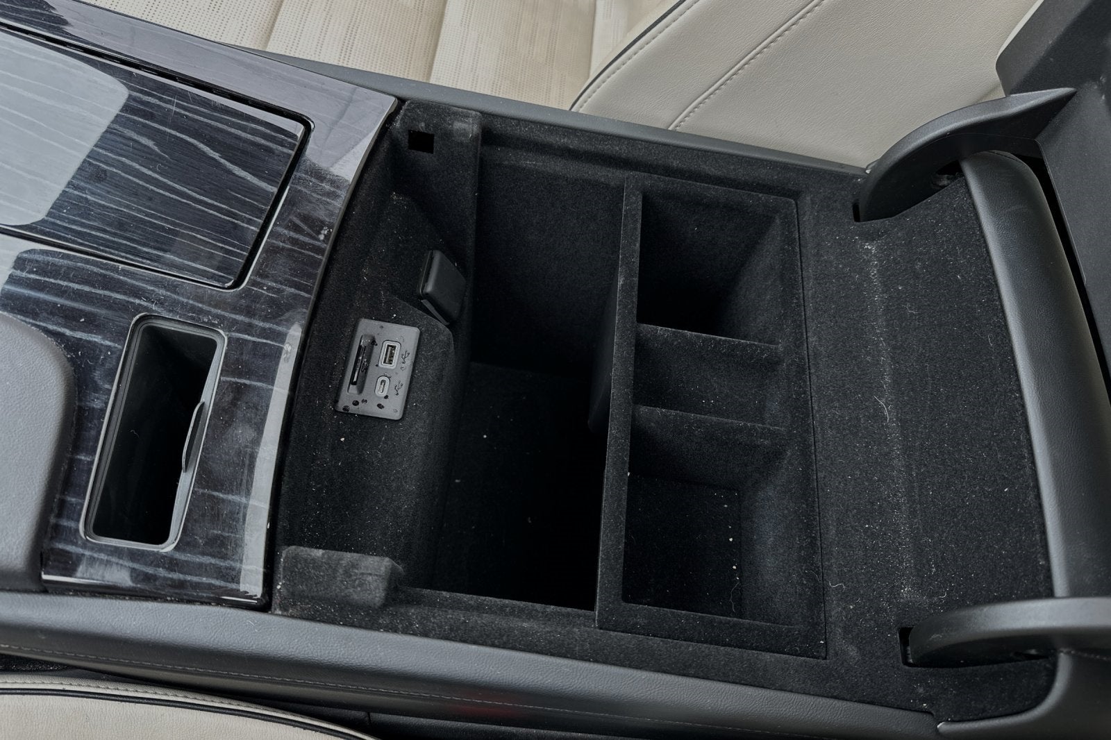 2023 Cadillac Escalade ESV 4WD Sport