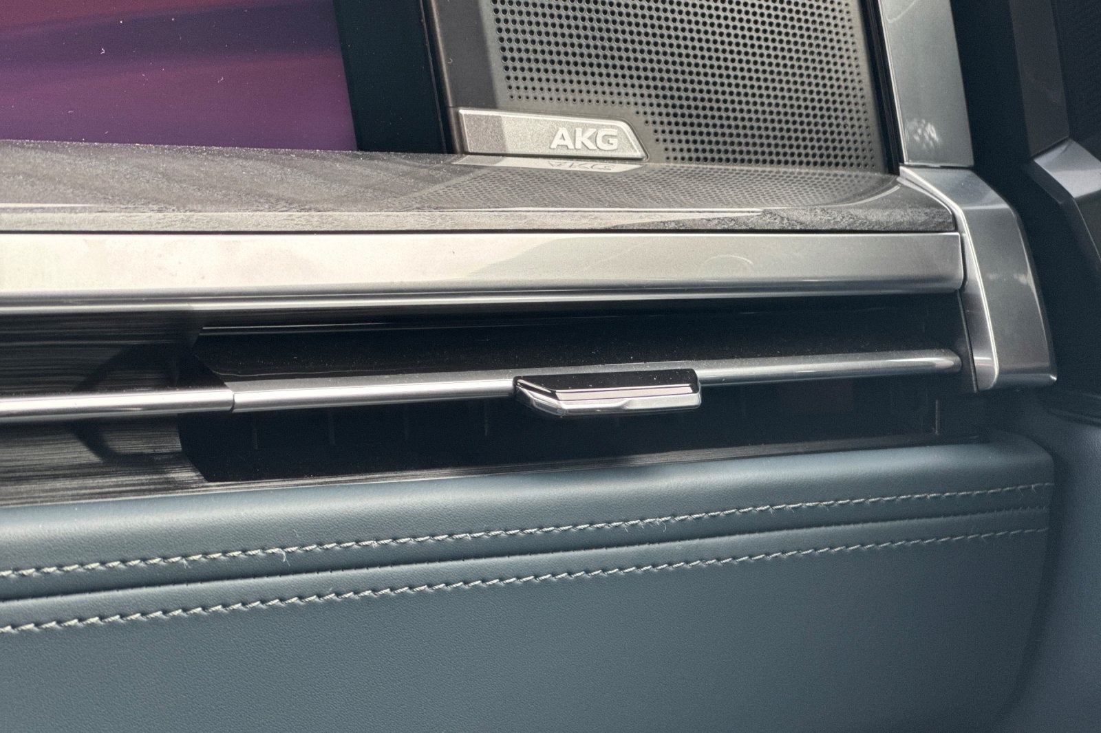 2025 Cadillac ESCALADE IQ Sport 2 AWD