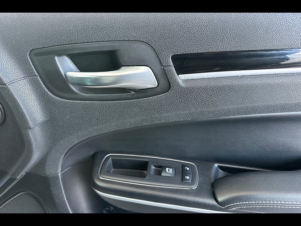 2019 Chrysler 300 300S