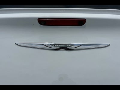 2019 Chrysler 300 300S