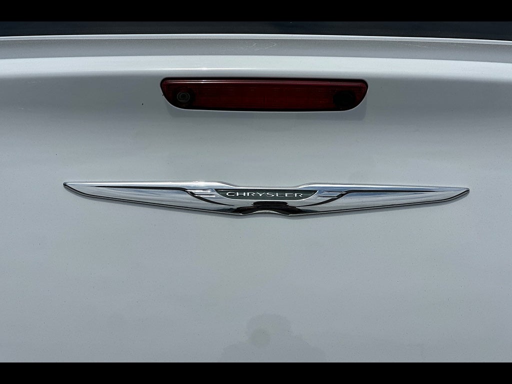 2019 Chrysler 300 300S
