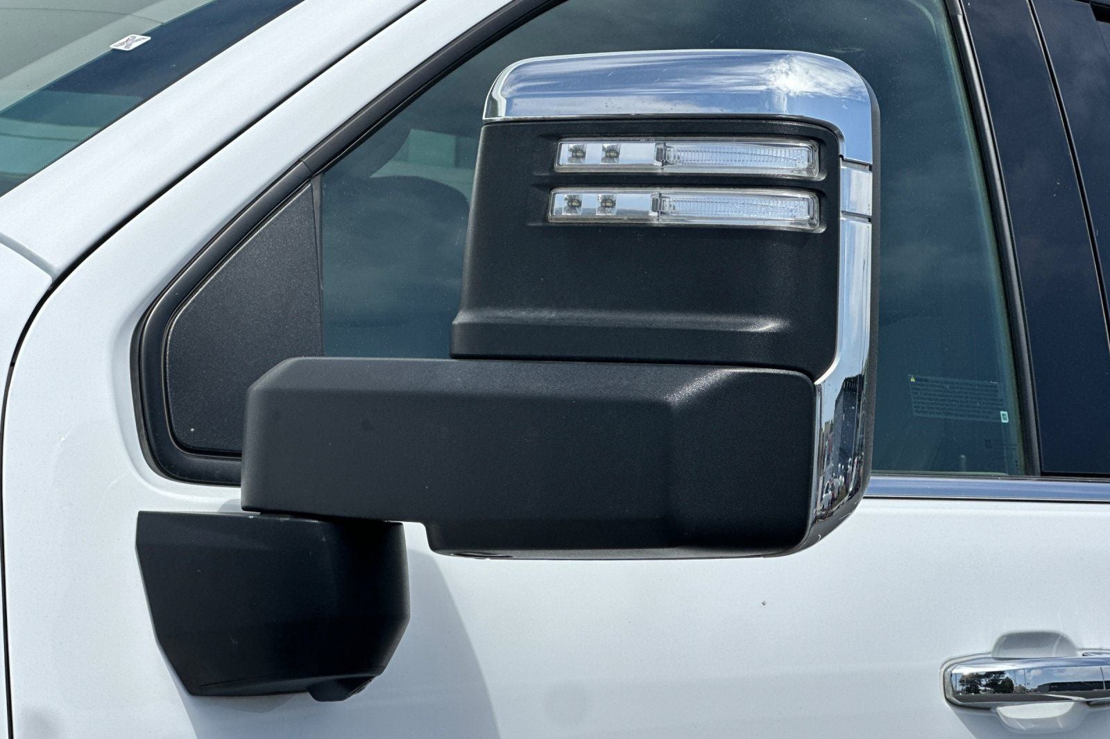 2024 Chevrolet Silverado 2500HD 4WD Crew Cab Standard Bed LTZ