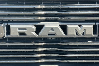 2024 RAM 3500 Laramie Crew Cab 4x4 8' Box