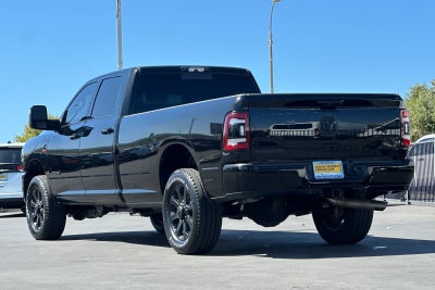 2024 RAM 3500 Laramie Crew Cab 4x4 8' Box