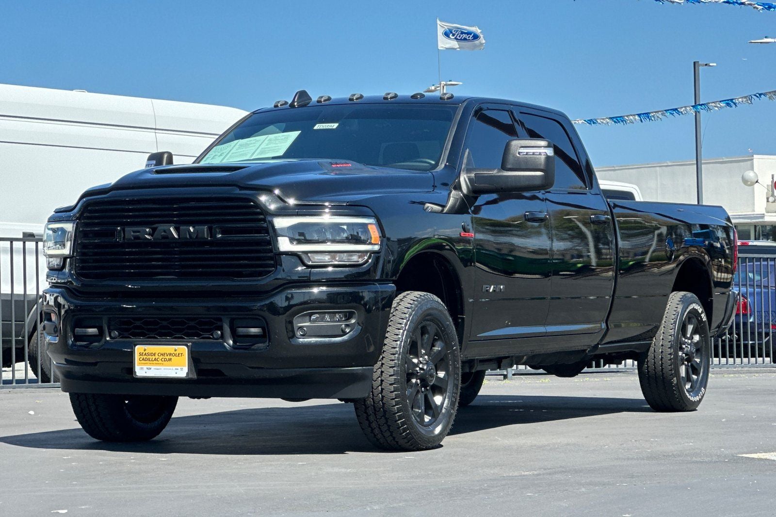 2024 RAM 3500 Laramie Crew Cab 4x4 8' Box