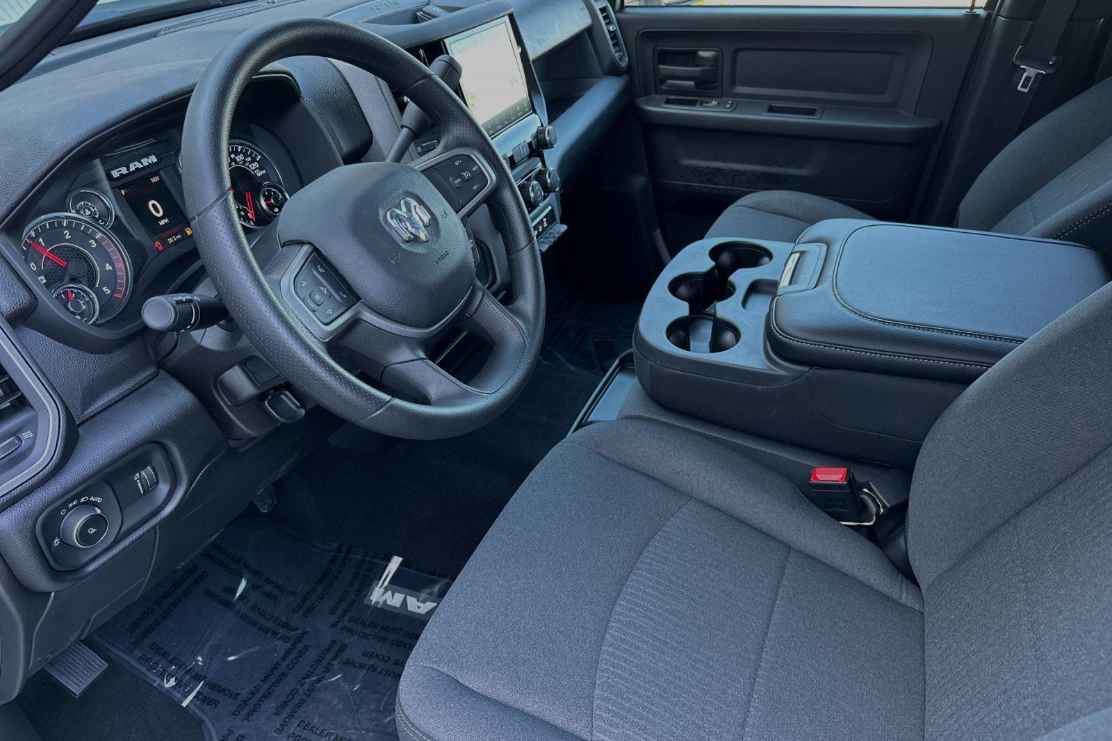 2024 RAM Ram 2500 RAM 2500 TRADESMAN CREW CAB 4X4 6'4' BOX