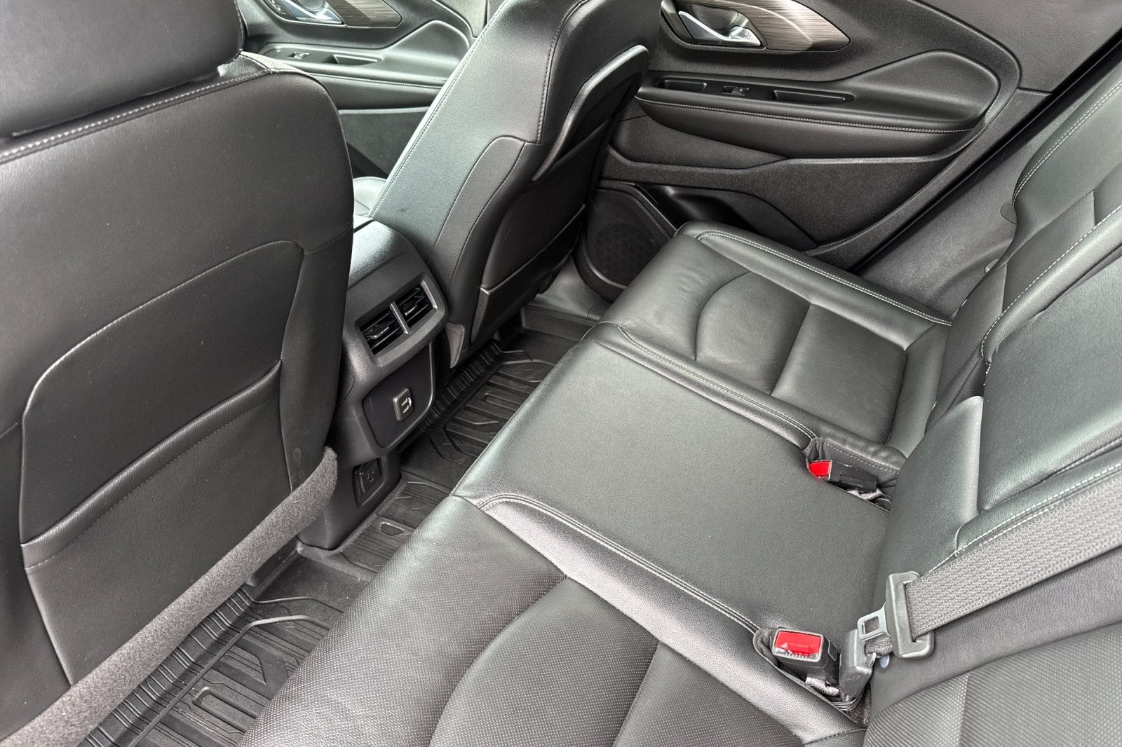 2023 GMC Terrain FWD SLT