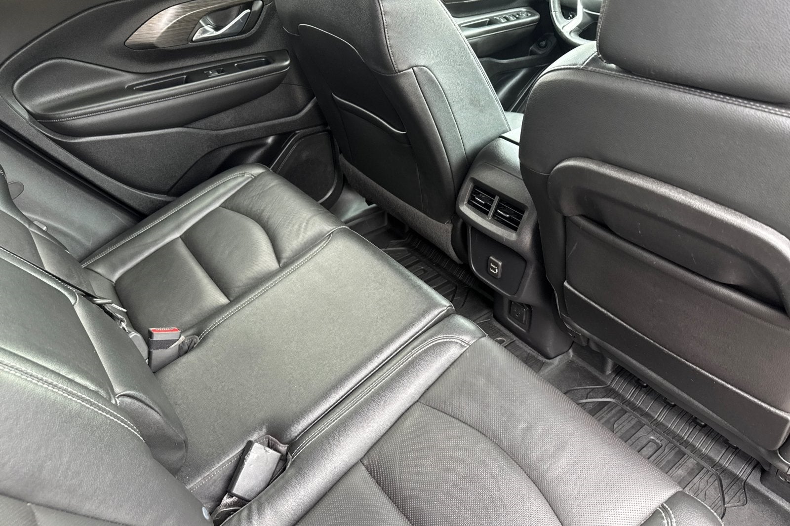 2023 GMC Terrain FWD SLT