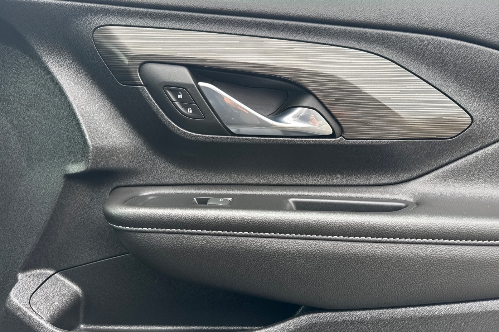 2023 GMC Terrain FWD SLT