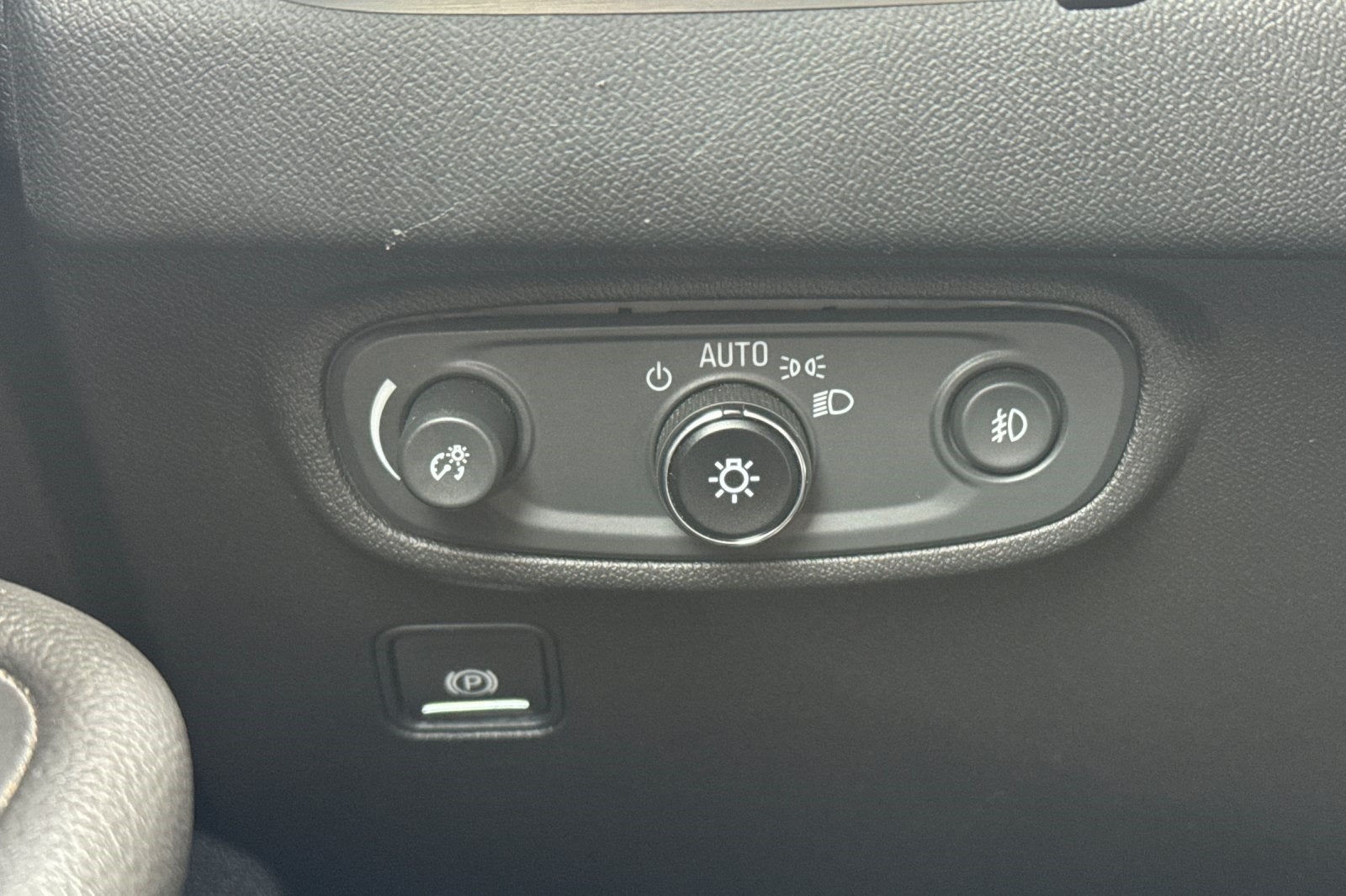 2023 GMC Terrain FWD SLT