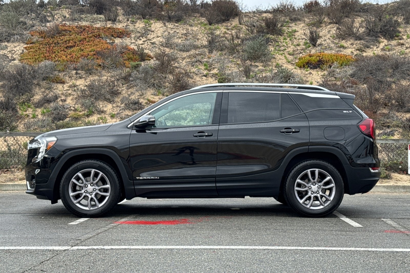 2023 GMC Terrain FWD SLT