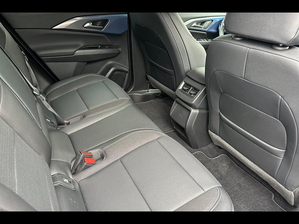 2024 Chevrolet Equinox EV LT