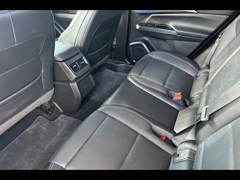 2024 Chevrolet Equinox EV LT