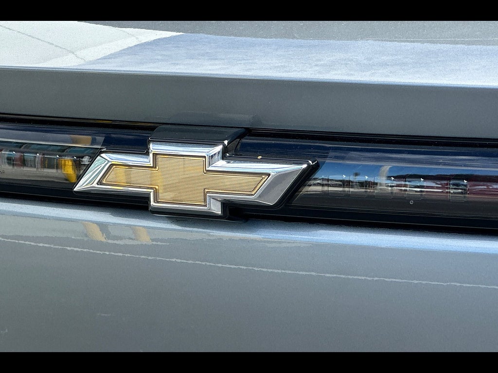 2024 Chevrolet Equinox EV LT