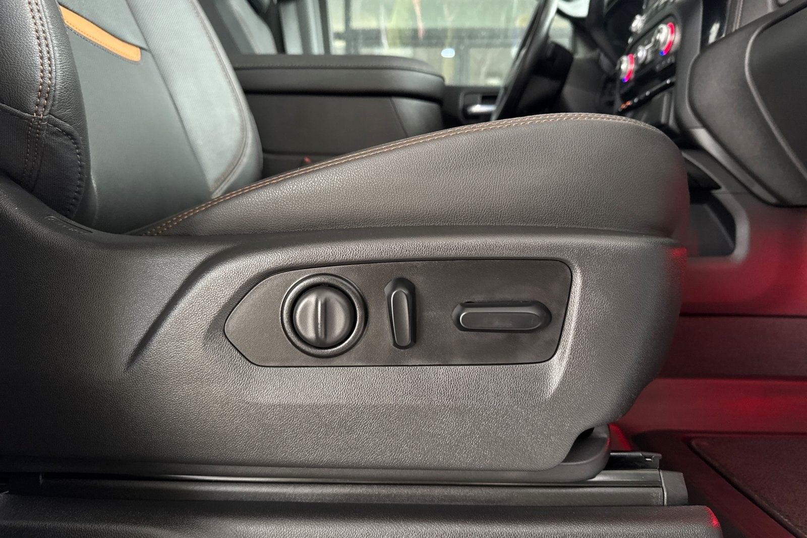 2021 GMC Sierra 1500 4WD Crew Cab Short Box AT4