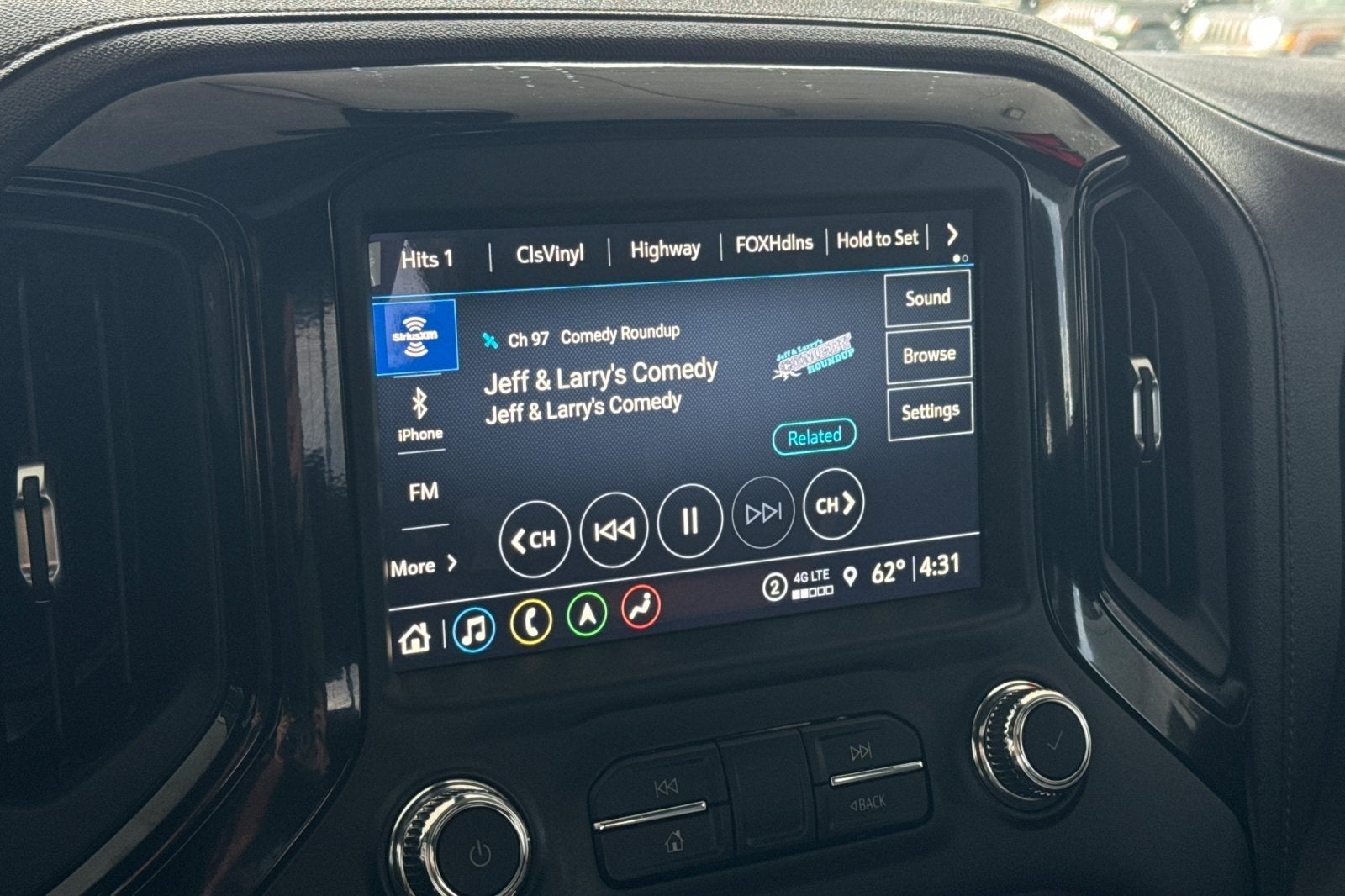 2021 GMC Sierra 1500 4WD Crew Cab Short Box AT4