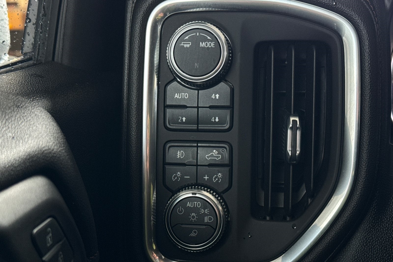 2021 GMC Sierra 1500 4WD Crew Cab Short Box AT4