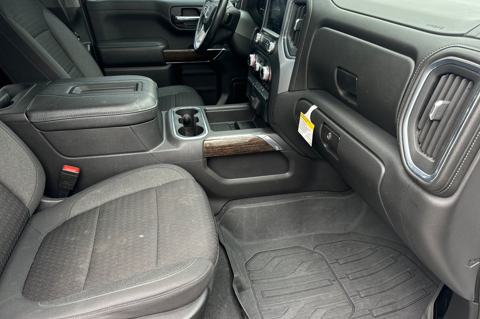 2022 GMC Sierra 1500 Limited 4WD Crew Cab Short Box Elevation