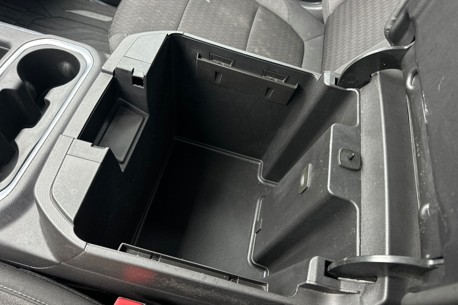 2022 GMC Sierra 1500 Limited 4WD Crew Cab Short Box Elevation