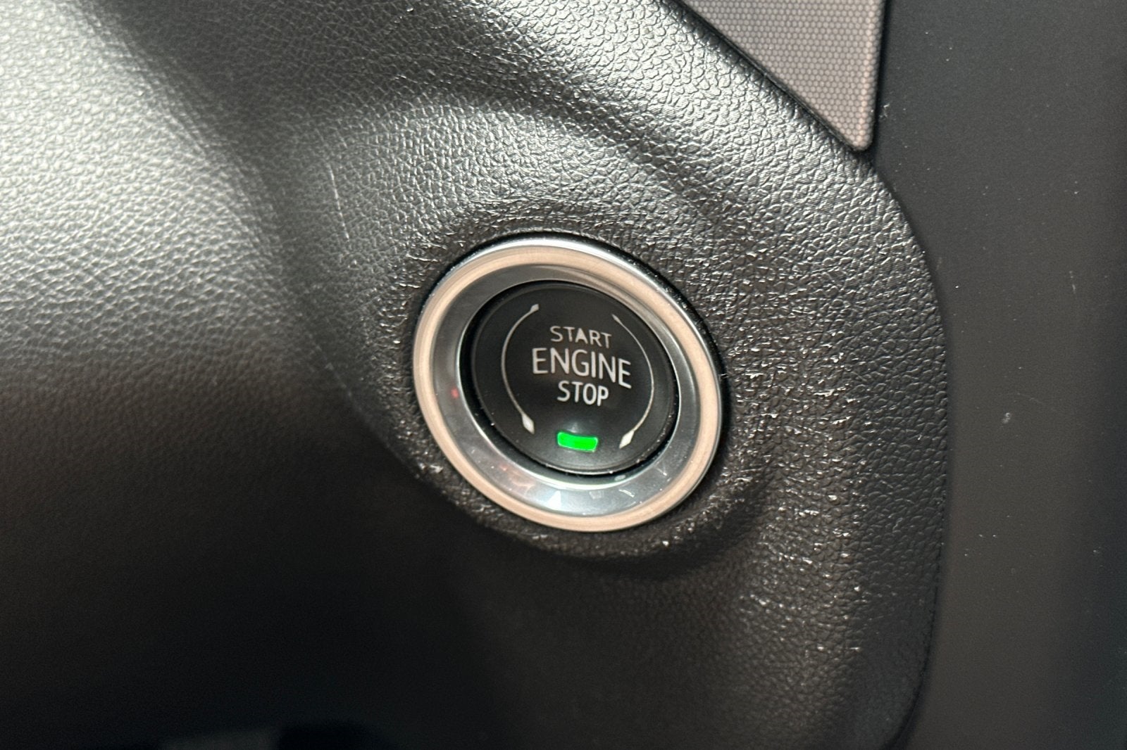 2022 GMC Sierra 1500 Limited 4WD Crew Cab Short Box Elevation