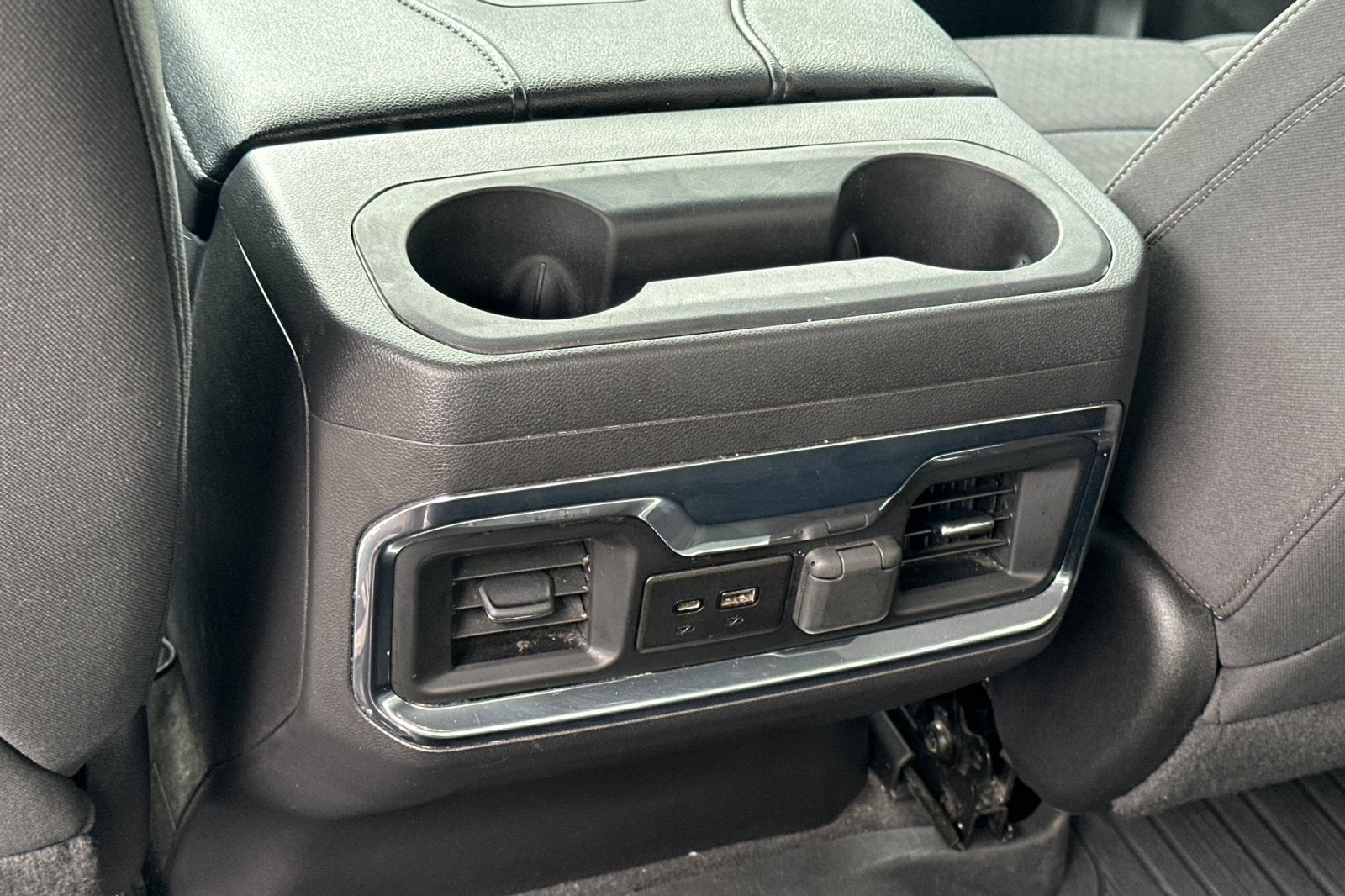 2022 GMC Sierra 1500 Limited 4WD Crew Cab Short Box Elevation