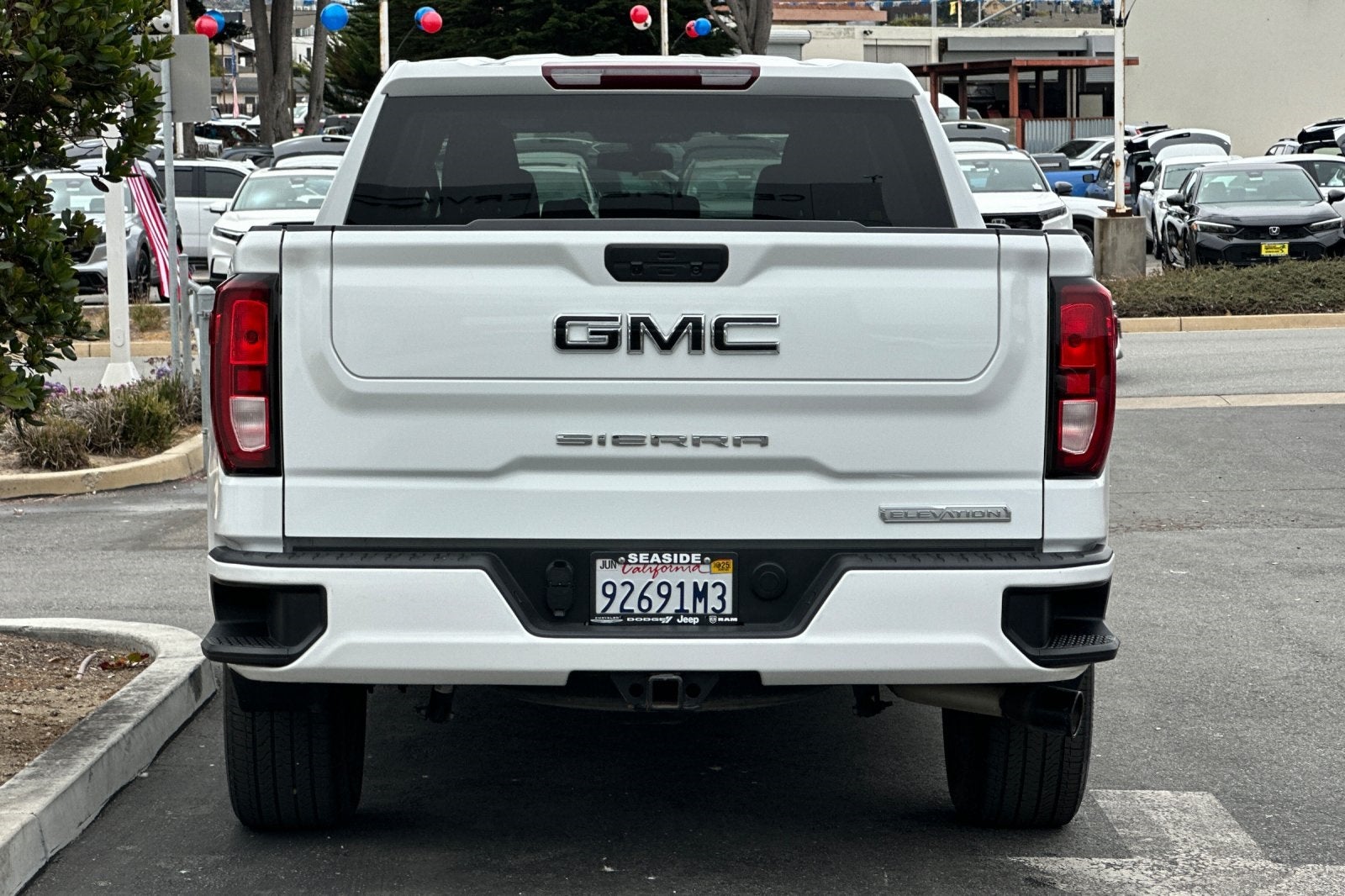 2022 GMC Sierra 1500 Limited 4WD Crew Cab Short Box Elevation