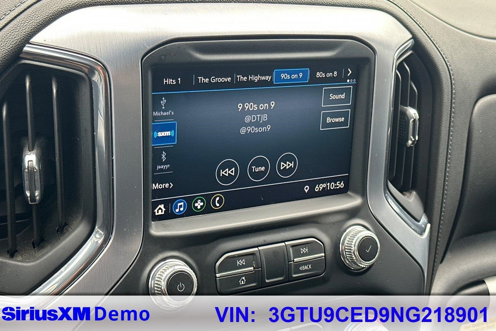 2022 GMC Sierra 1500 Limited 4WD Crew Cab Short Box Elevation