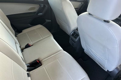 2021 Volkswagen Tiguan 2.0T SE R-Line Black