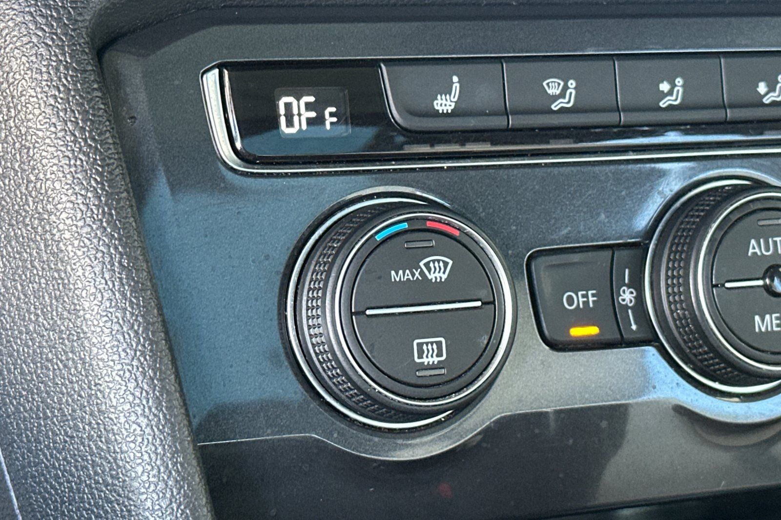 2021 Volkswagen Tiguan 2.0T SE R-Line Black