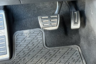 2021 Volkswagen Tiguan 2.0T SE R-Line Black