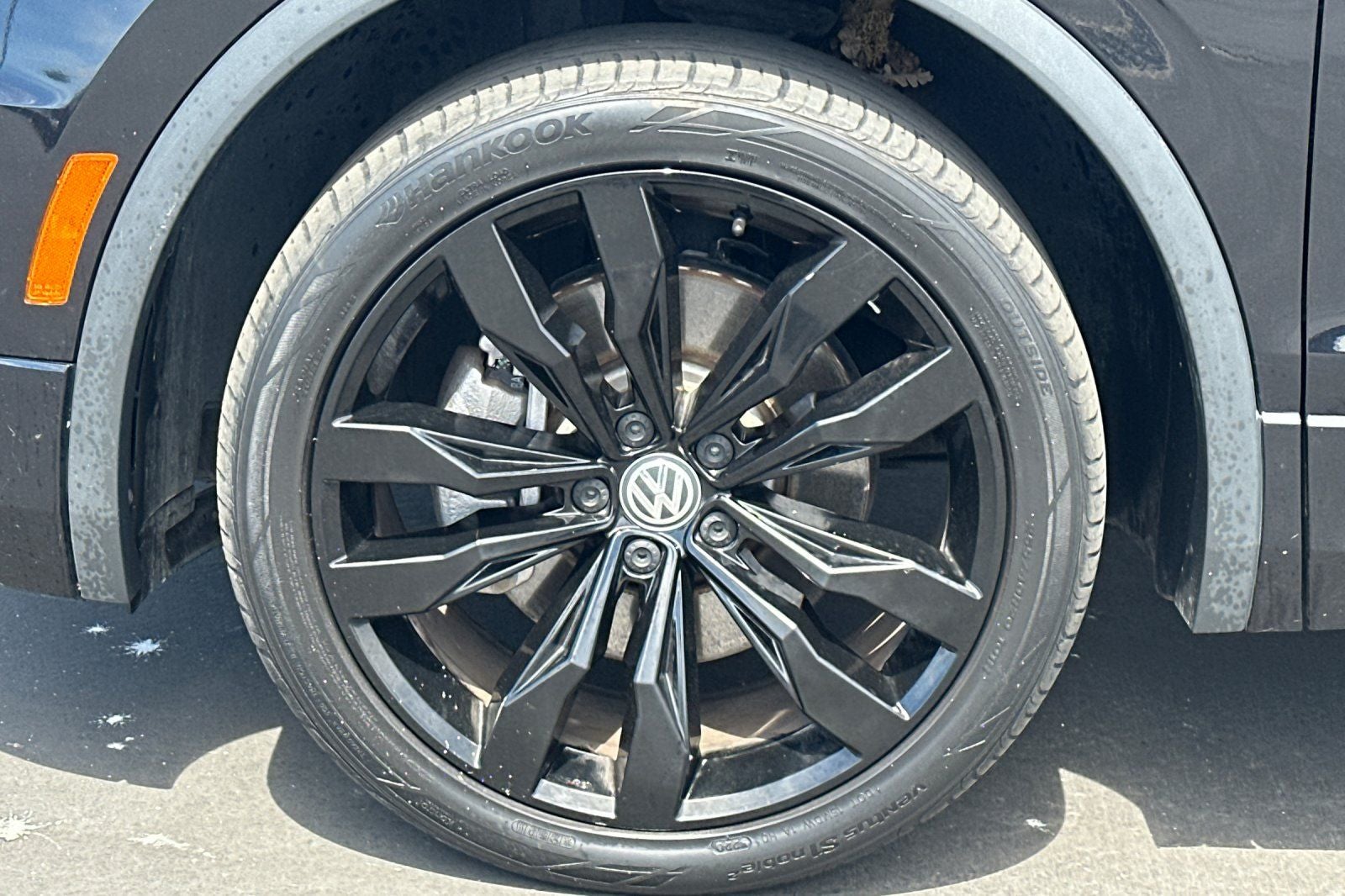 2021 Volkswagen Tiguan 2.0T SE R-Line Black