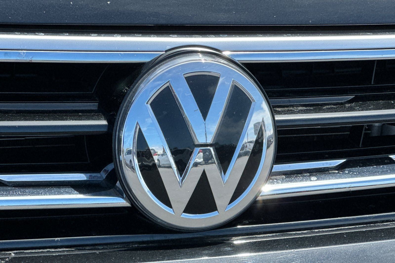 2021 Volkswagen Tiguan 2.0T SE R-Line Black