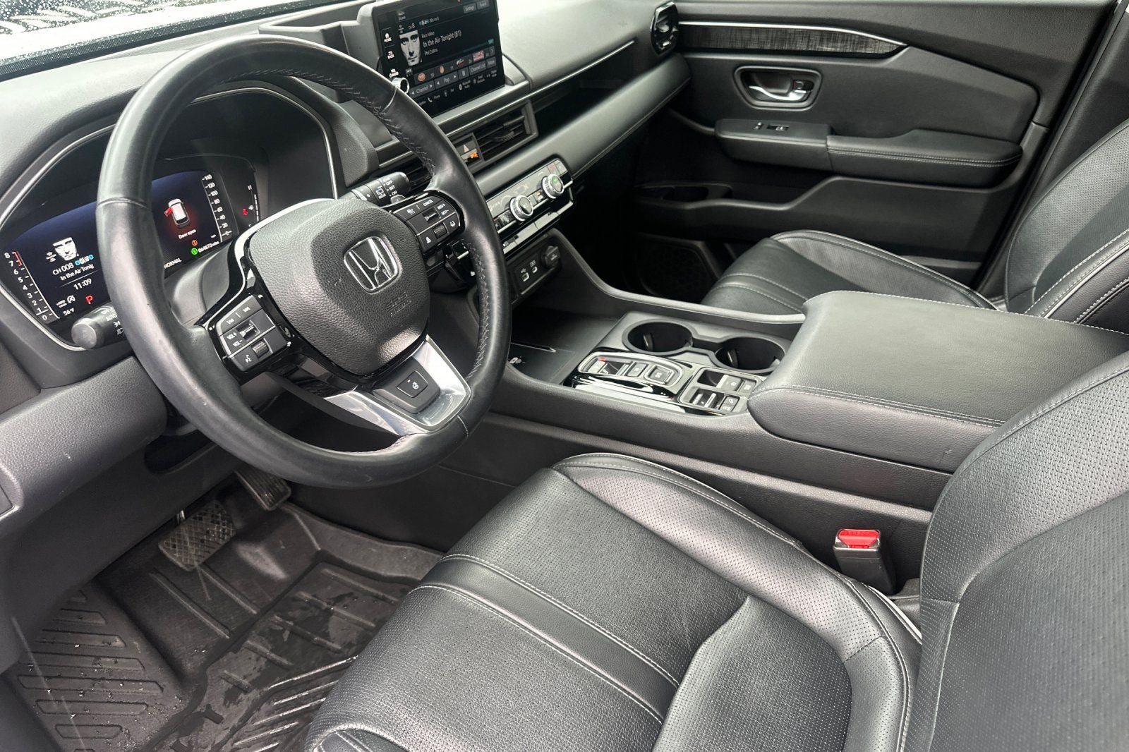 2023 Honda Pilot AWD Elite