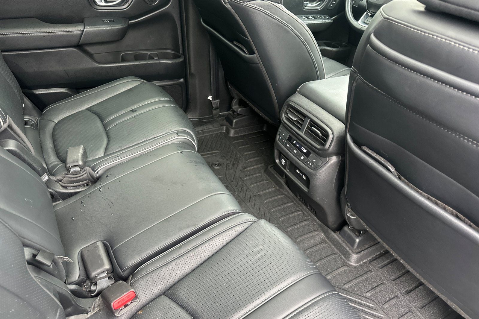 2023 Honda Pilot AWD Elite