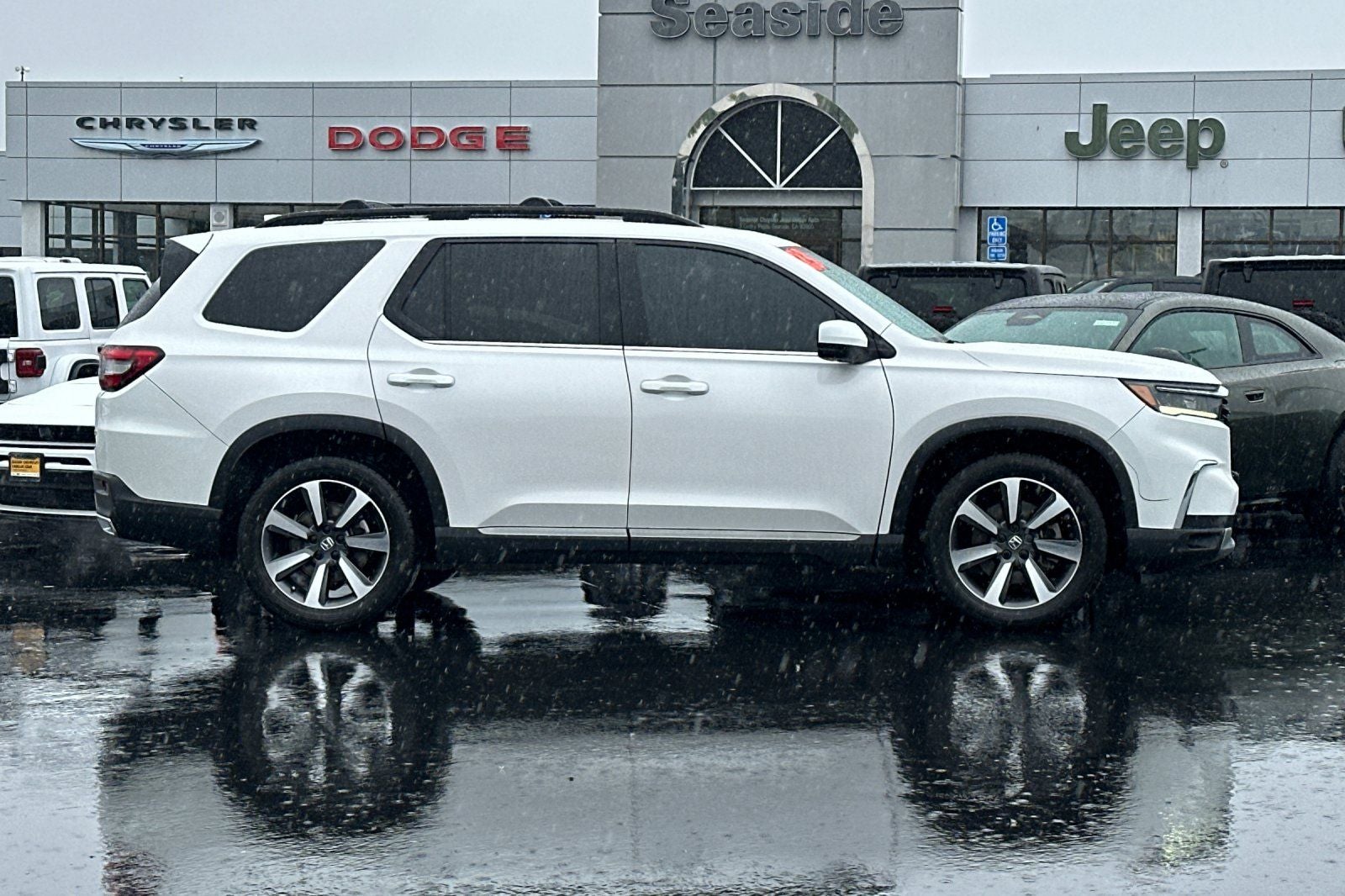 2023 Honda Pilot AWD Elite