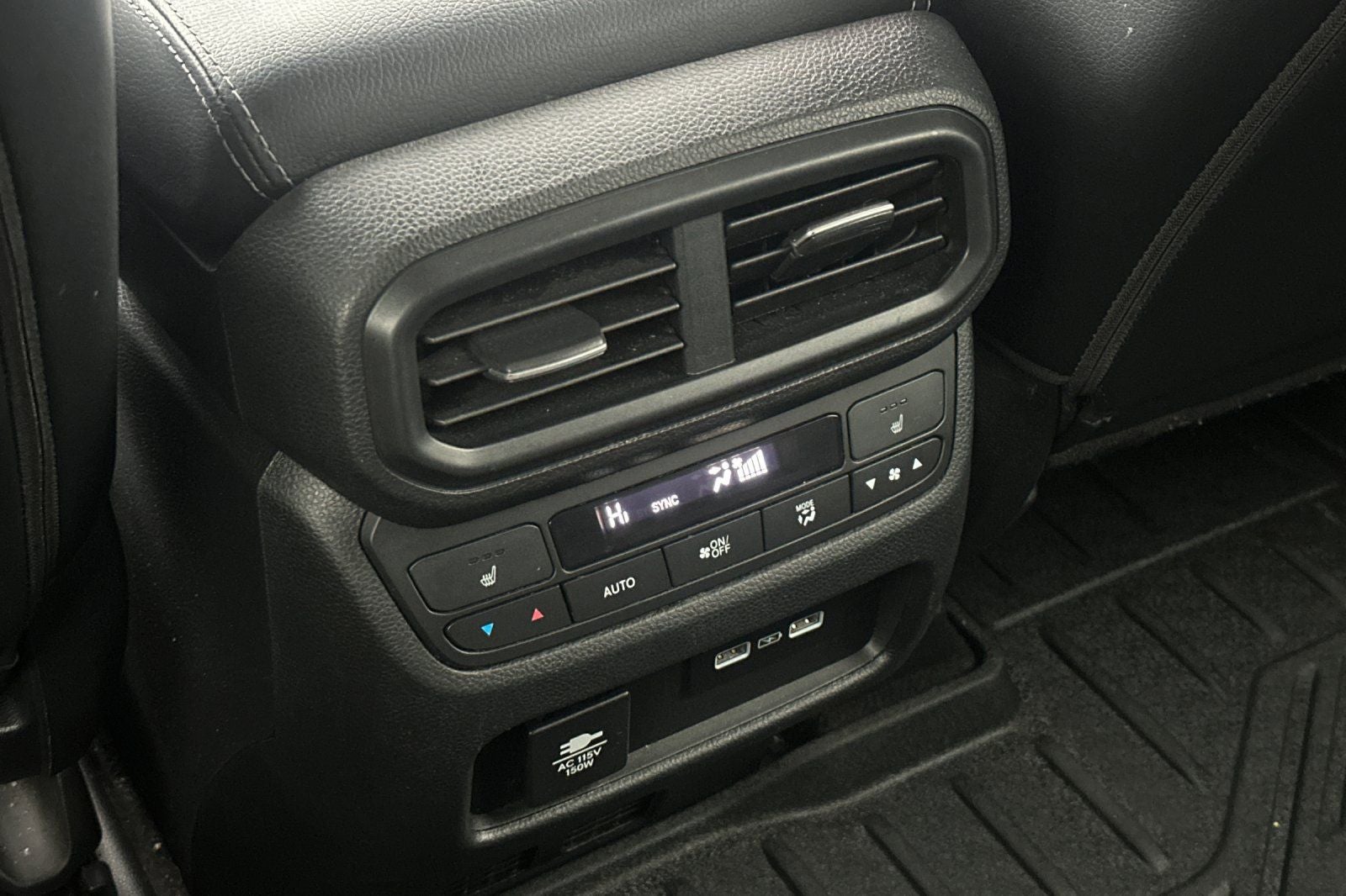2023 Honda Pilot AWD Elite
