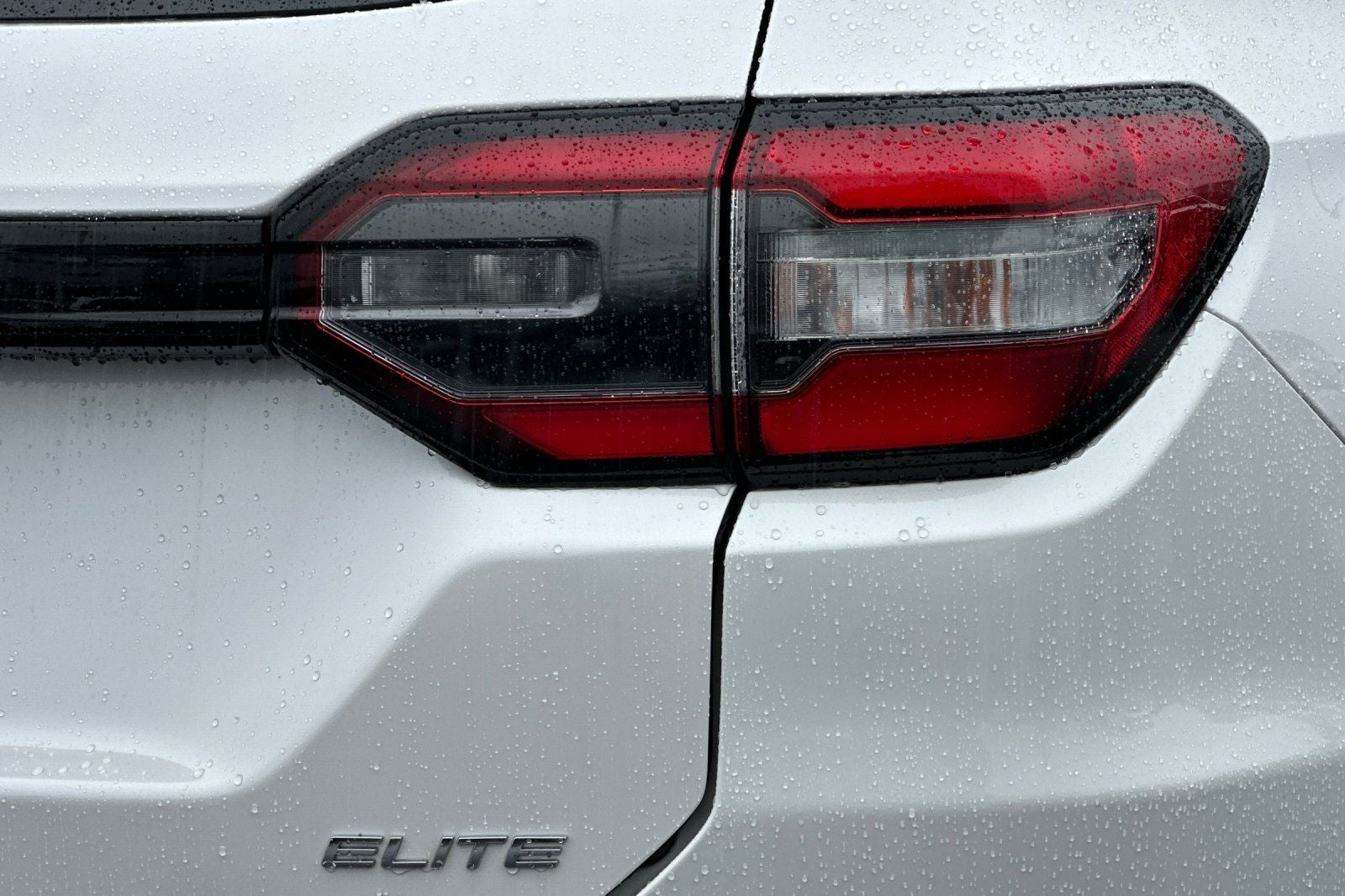 2023 Honda Pilot AWD Elite