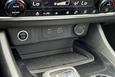 2022 Nissan Rogue SV FWD