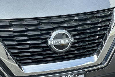 2022 Nissan Rogue SV FWD