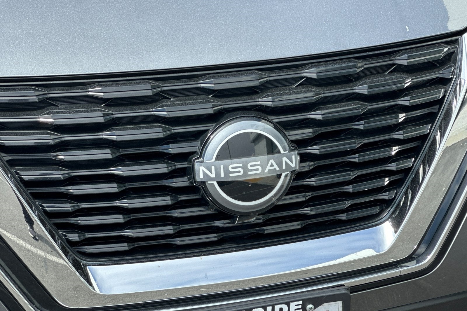 2022 Nissan Rogue SV FWD