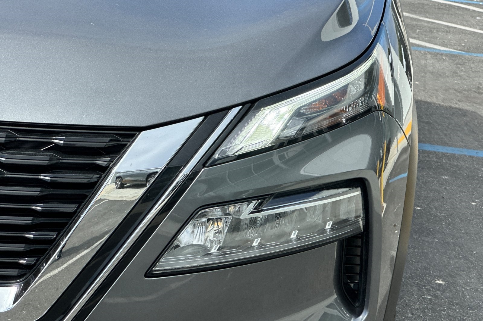 2022 Nissan Rogue SV FWD