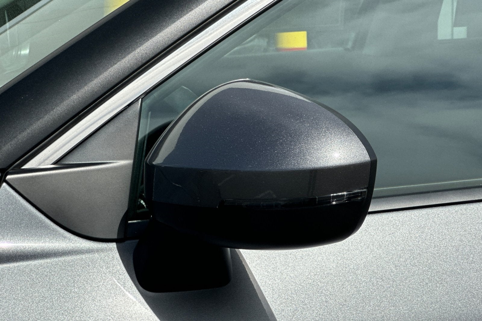 2022 Nissan Rogue SV FWD