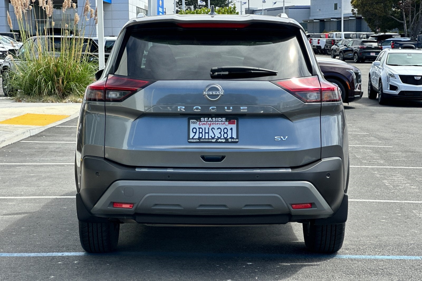 2022 Nissan Rogue SV FWD
