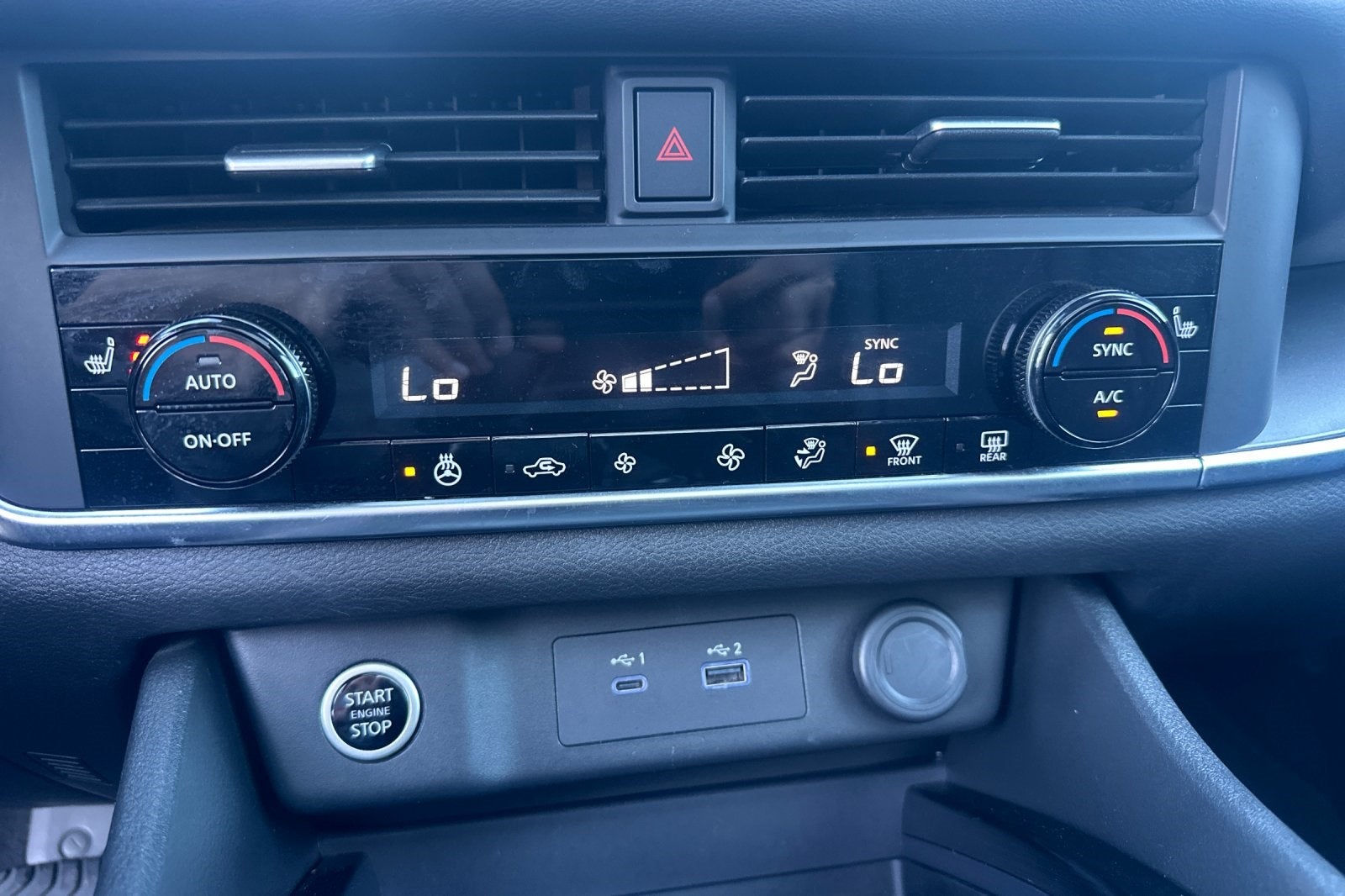 2023 Nissan Rogue SV FWD