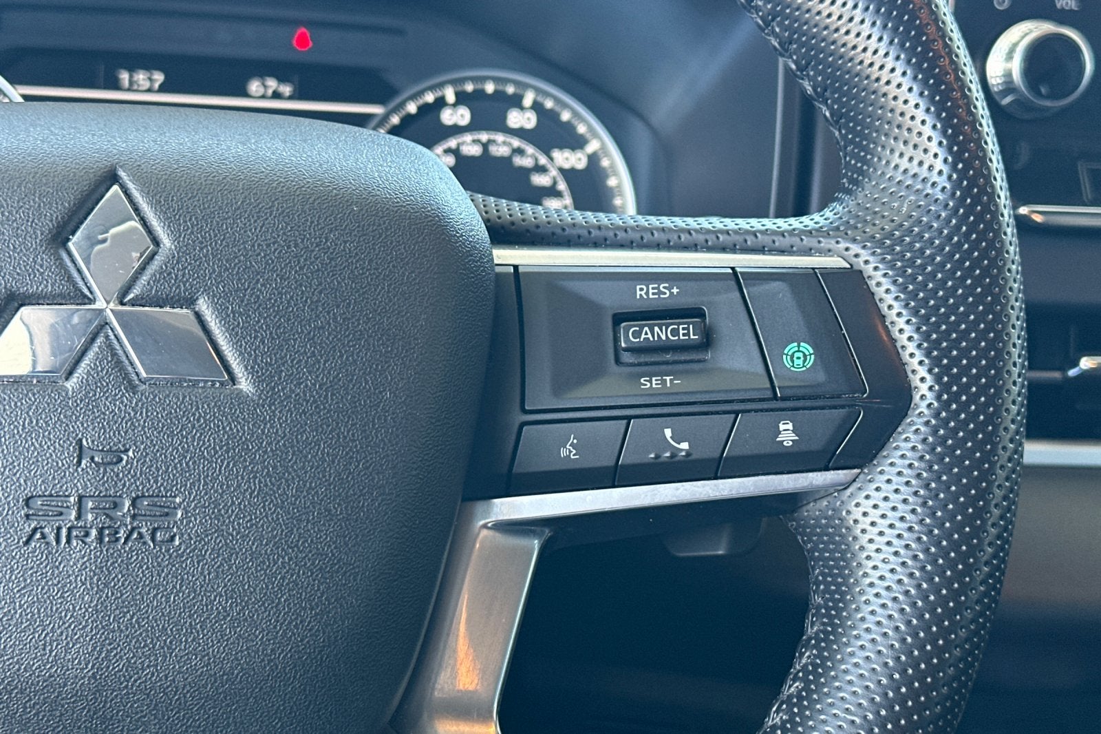 2024 Mitsubishi Outlander SE 2.5 2WD