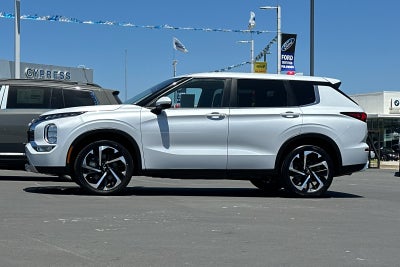 2024 Mitsubishi Outlander SE 2.5 2WD